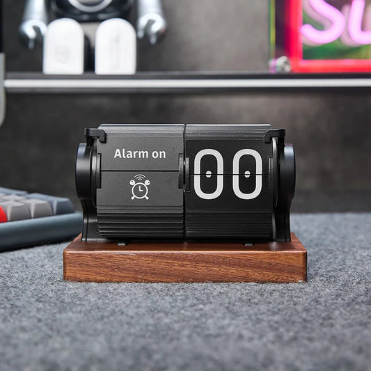 Shigoto – Desk Flip Clock